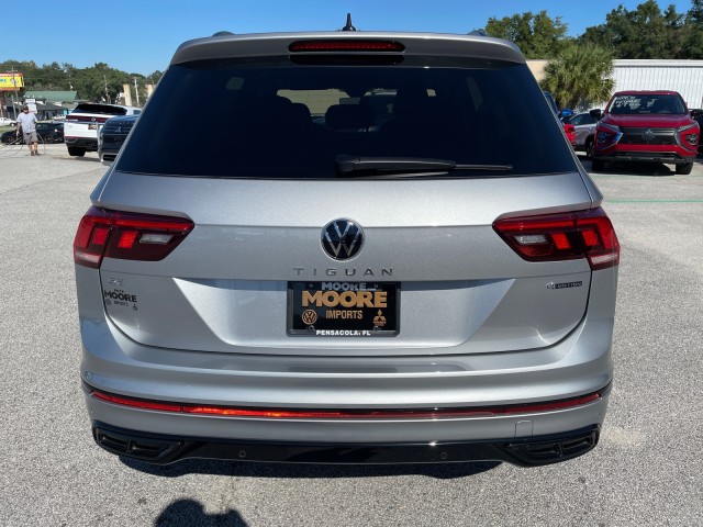 new 2024 Volkswagen Tiguan car, priced at $35,399