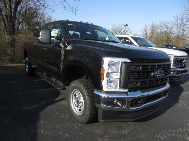 new 2024 Ford F-250 car, priced at $53,590