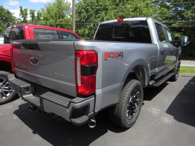 new 2024 Ford F-250 car, priced at $59,951