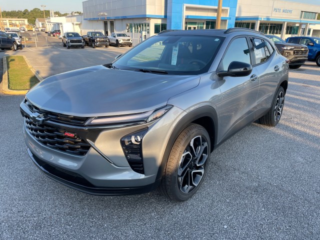 new 2024 Chevrolet Trax car, priced at $26,875