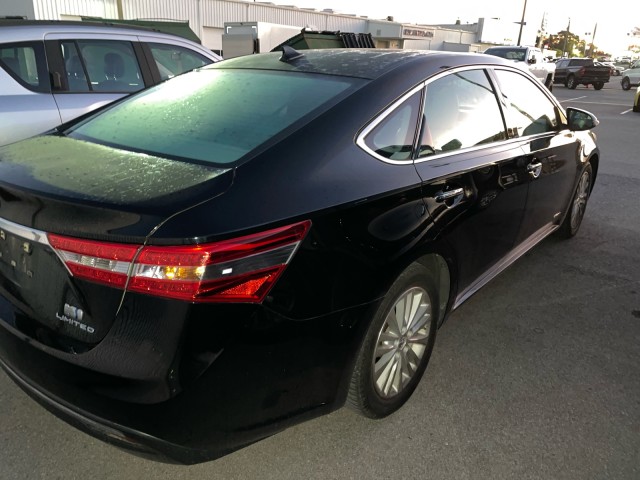 used 2014 Toyota Avalon Hybrid car, priced at $12,495