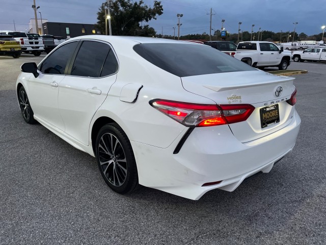 used 2018 Toyota Camry car, priced at $18,995