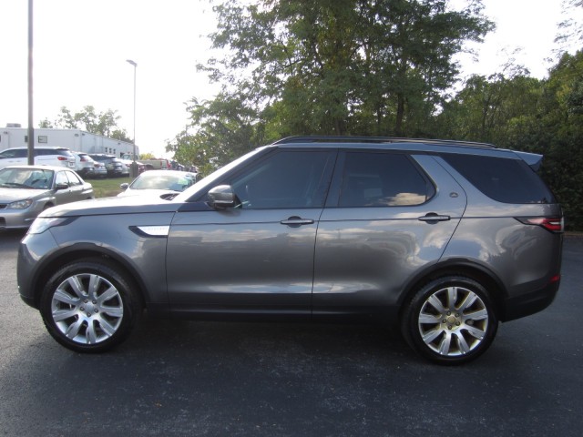 used 2017 Land Rover Discovery car, priced at $17,895