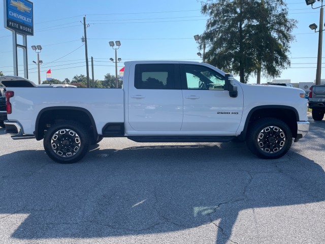 new 2024 Chevrolet Silverado 2500HD car, priced at $61,810