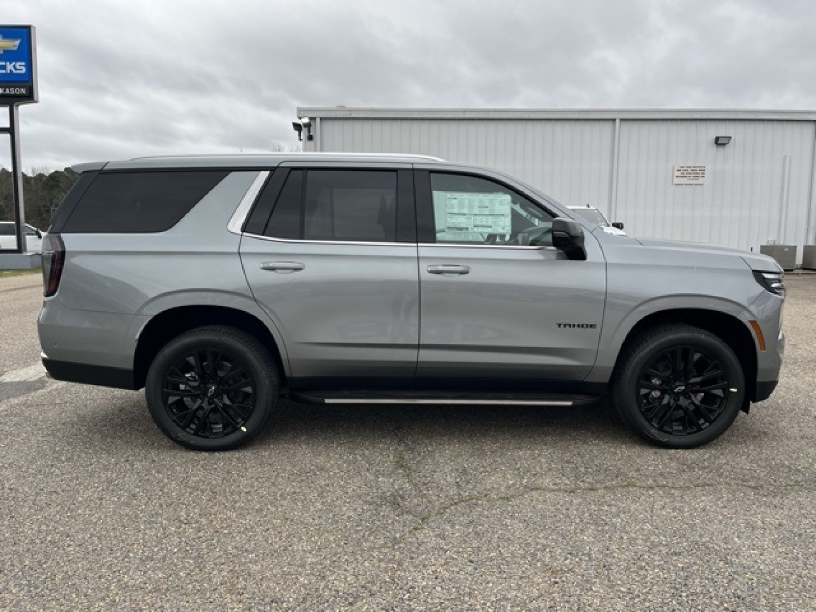 new 2025 Chevrolet Tahoe car