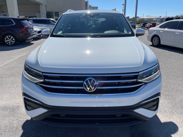 new 2024 Volkswagen Tiguan car