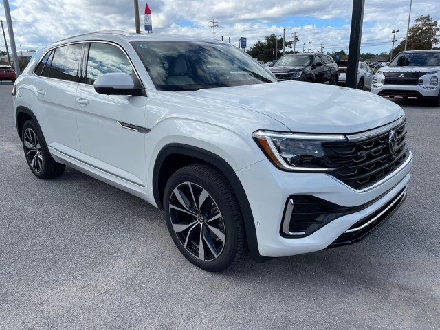 new 2025 Volkswagen Atlas Cross Sport car, priced at $52,999