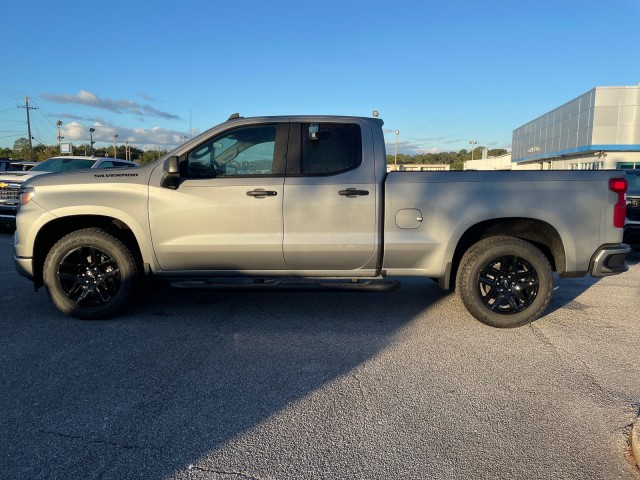 new 2025 Chevrolet Silverado 1500 car, priced at $46,230