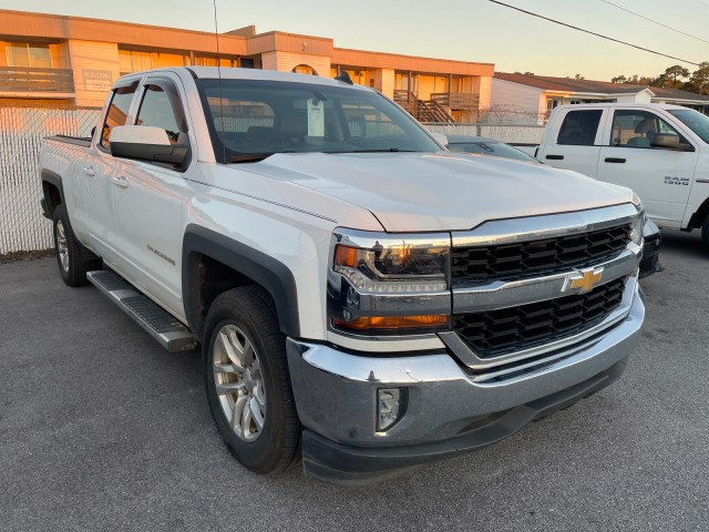 used 2018 Chevrolet Silverado 1500 car, priced at $20,995