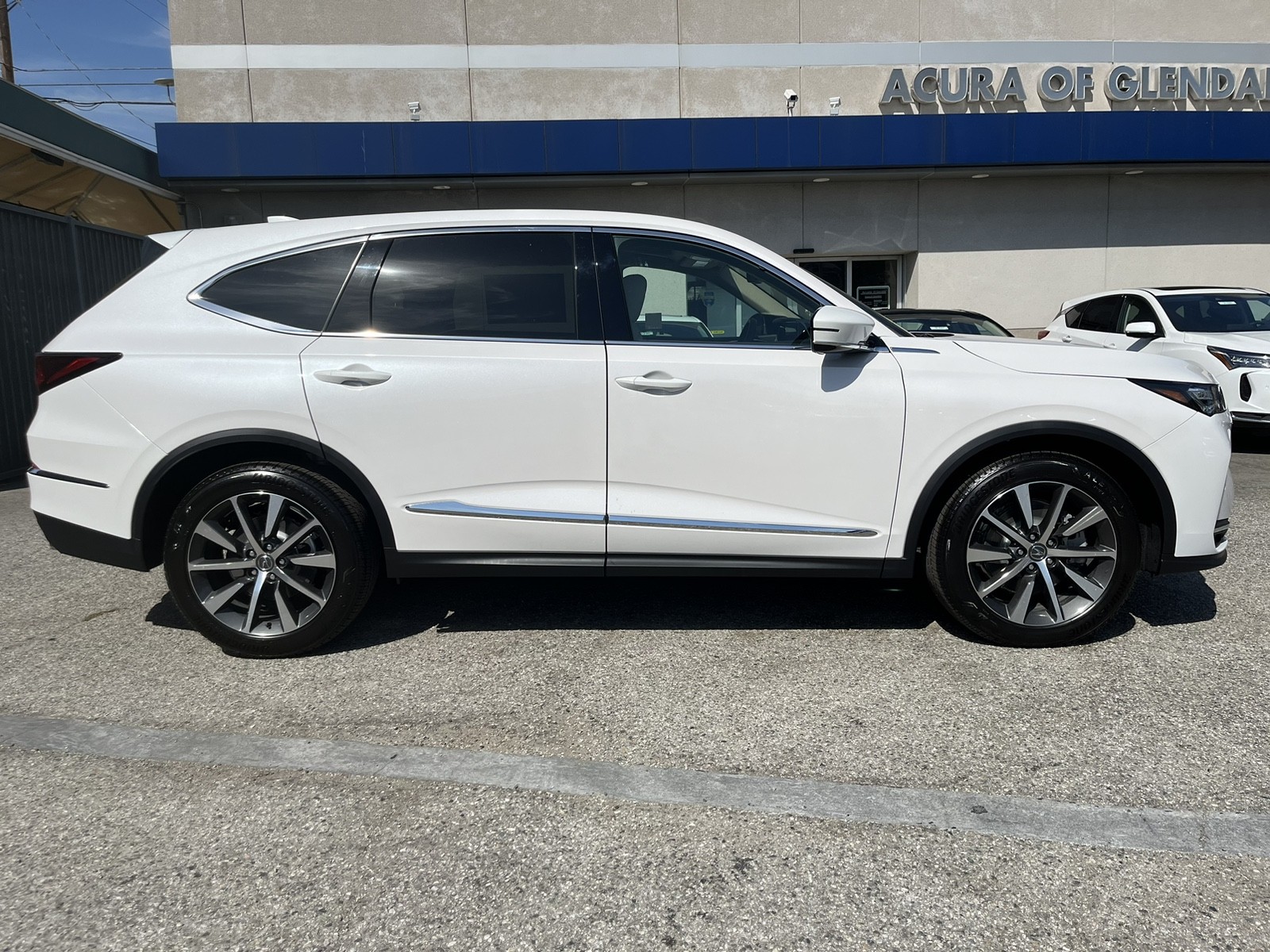 new 2025 Acura MDX car, priced at $58,550