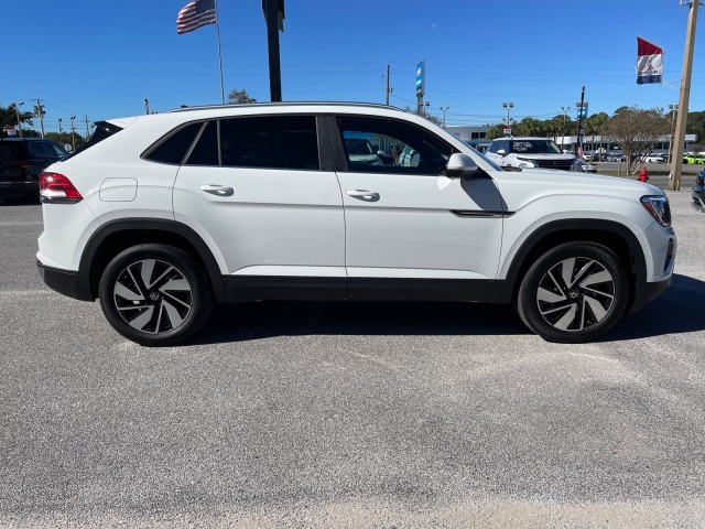 new 2024 Volkswagen Atlas Cross Sport car, priced at $41,699