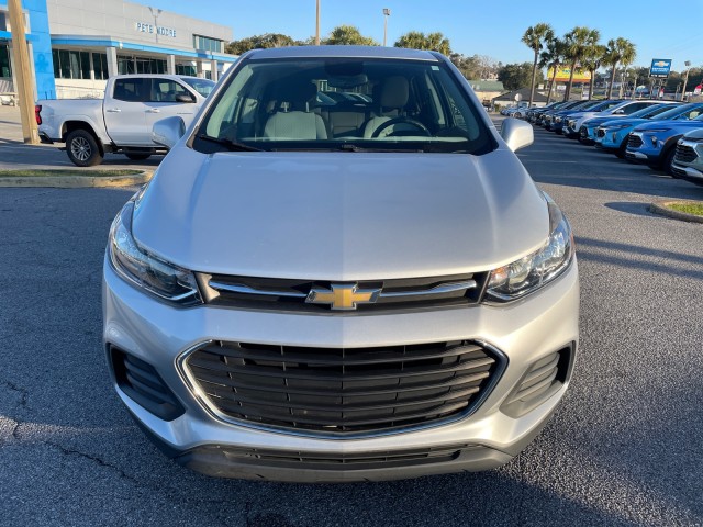 used 2020 Chevrolet Trax car, priced at $15,995