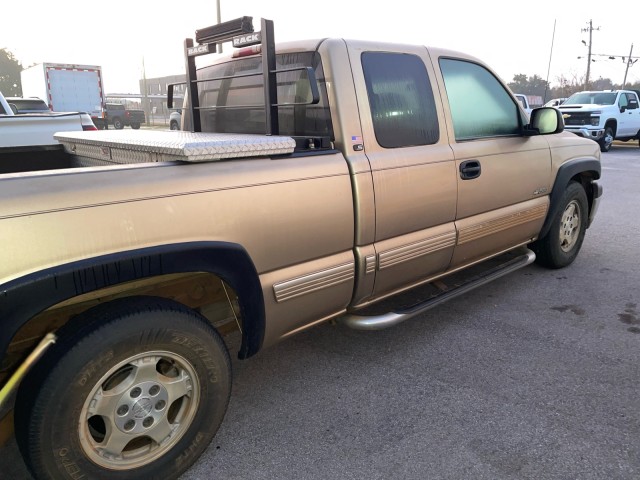 used 2000 Chevrolet Silverado 1500 car, priced at $9,995