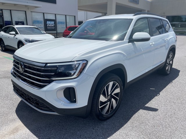 new 2024 Volkswagen Atlas car, priced at $41,699