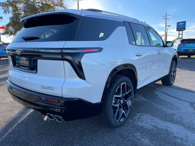 new 2025 Chevrolet Traverse car, priced at $57,490