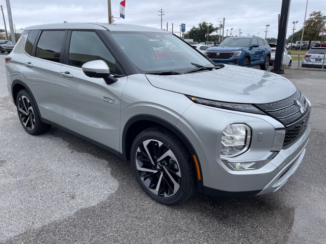 new 2025 Mitsubishi Outlander Plug-In Hybrid car, priced at $47,480