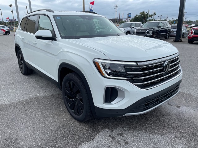 new 2024 Volkswagen Atlas car, priced at $43,599