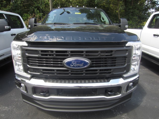 new 2024 Ford F-250 car, priced at $53,997