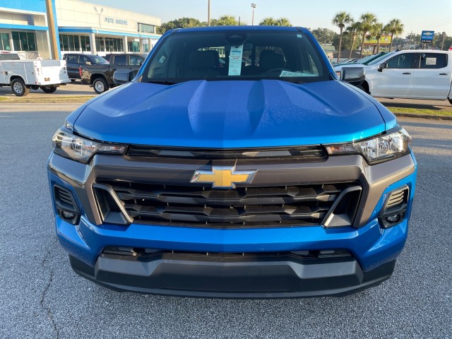 new 2024 Chevrolet Colorado car, priced at $37,375