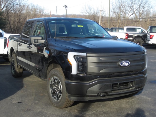 new 2024 Ford F-150 Lightning car, priced at $64,980