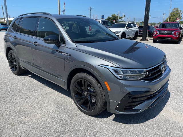 new 2024 Volkswagen Tiguan car, priced at $33,766