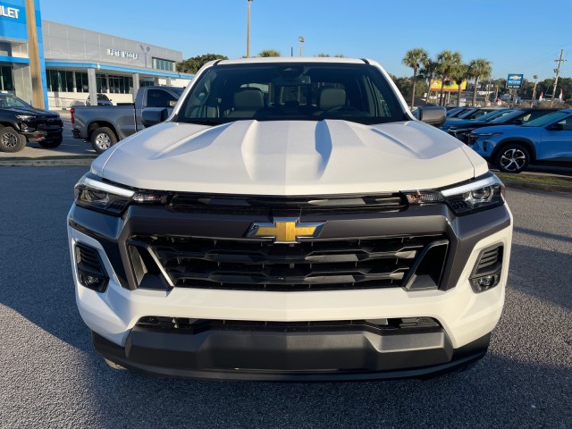 new 2024 Chevrolet Colorado car, priced at $42,470