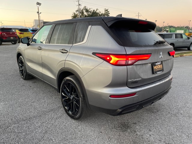 used 2023 Mitsubishi Outlander car, priced at $30,995