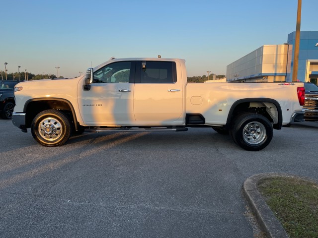 new 2025 Chevrolet Silverado 3500HD car, priced at $85,970