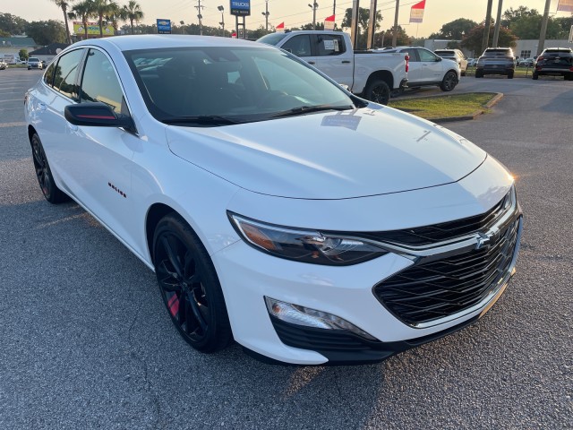 new 2025 Chevrolet Malibu car, priced at $30,490