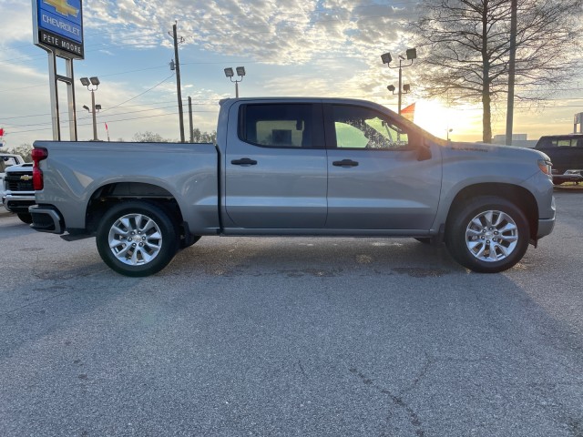 new 2024 Chevrolet Silverado 1500 car, priced at $47,290