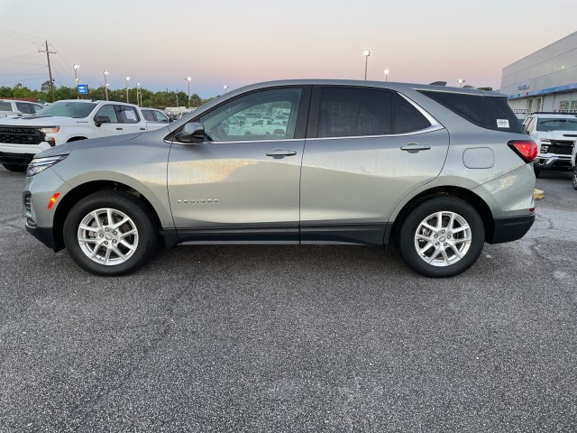 used 2023 Chevrolet Equinox car, priced at $29,995