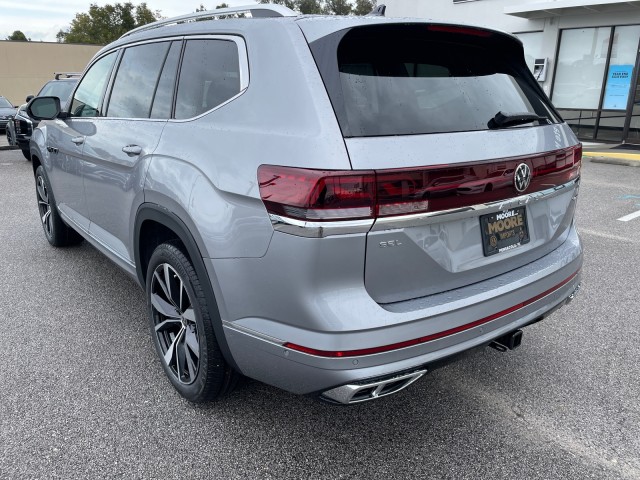 new 2025 Volkswagen Atlas car, priced at $53,341