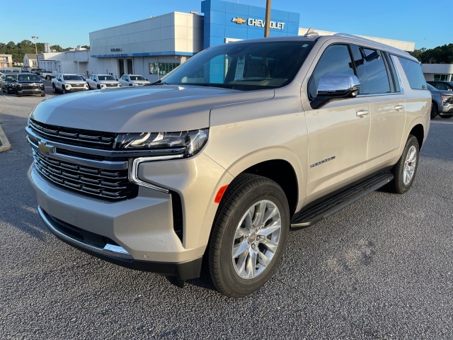 new 2024 Chevrolet Suburban car, priced at $77,915