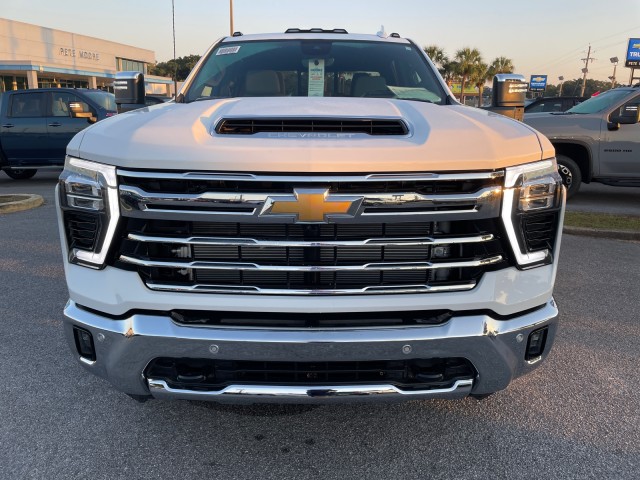 new 2025 Chevrolet Silverado 3500HD car, priced at $85,970