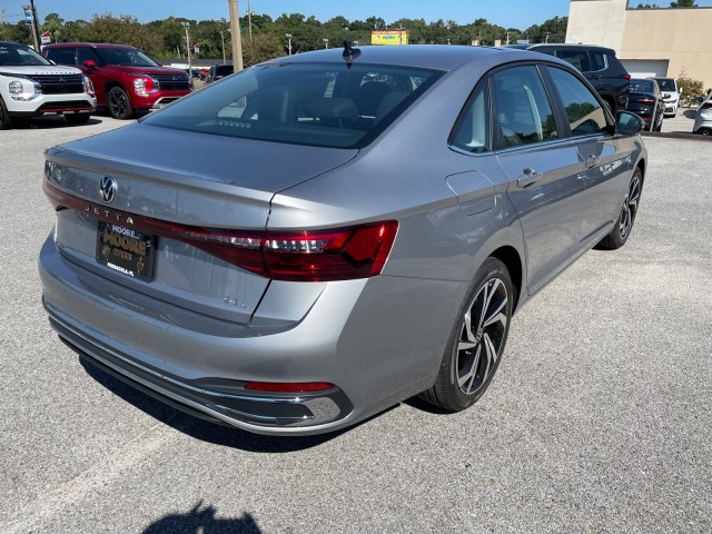 new 2025 Volkswagen Jetta car, priced at $29,699