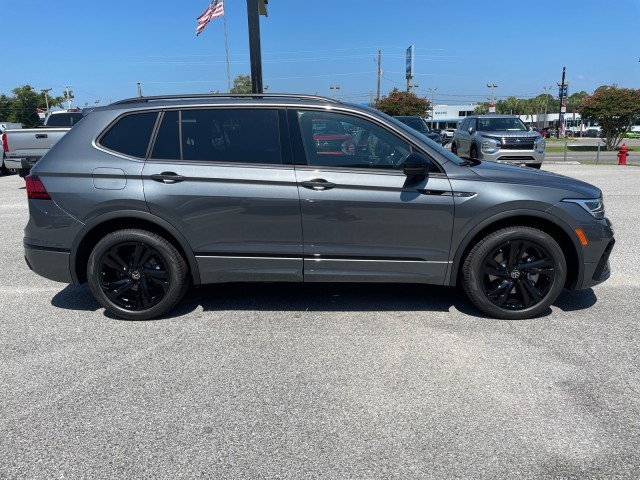 new 2024 Volkswagen Tiguan car, priced at $36,866