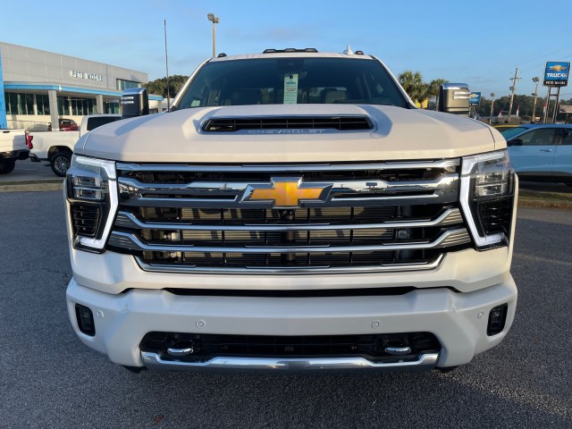 new 2025 Chevrolet Silverado 3500HD car, priced at $92,690