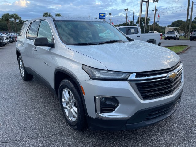 used 2022 Chevrolet Traverse car, priced at $29,995