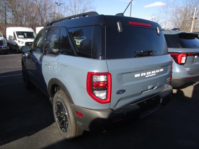 new 2025 Ford Bronco Sport car, priced at $38,980