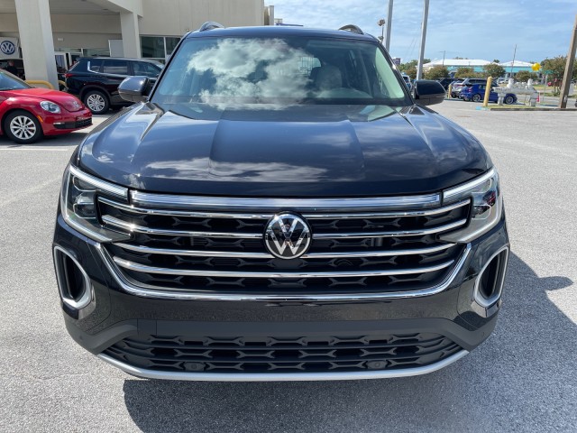 new 2024 Volkswagen Atlas car, priced at $42,999