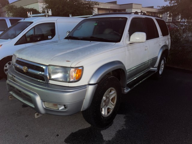 used 2000 Toyota 4Runner car