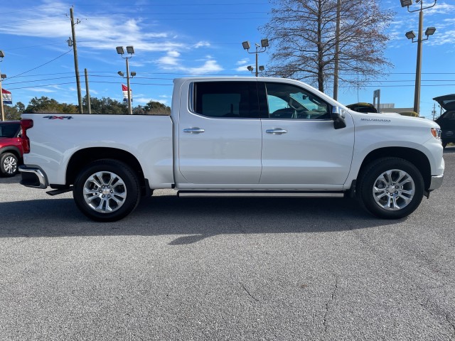 new 2025 Chevrolet Silverado 1500 car, priced at $69,565