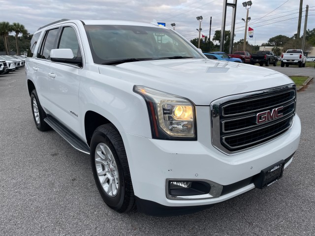 used 2019 GMC Yukon car, priced at $34,995