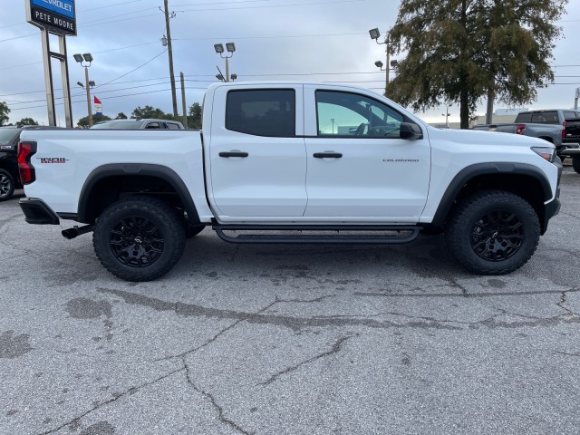 new 2024 Chevrolet Colorado car, priced at $46,115