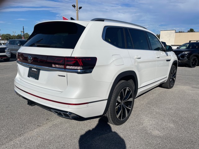 new 2025 Volkswagen Atlas car