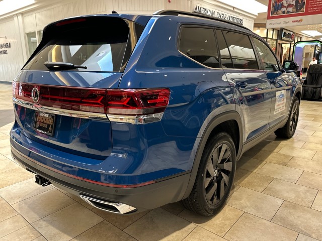 new 2025 Volkswagen Atlas car, priced at $44,299