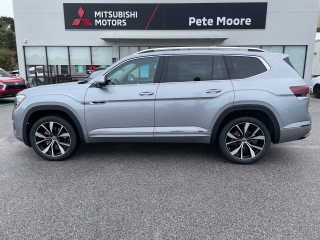 new 2025 Volkswagen Atlas car, priced at $55,901