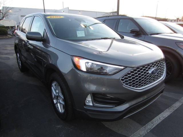 new 2024 Ford Edge car, priced at $40,983