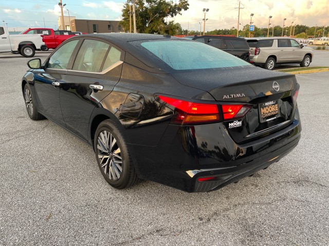 used 2024 Nissan Altima car, priced at $24,995