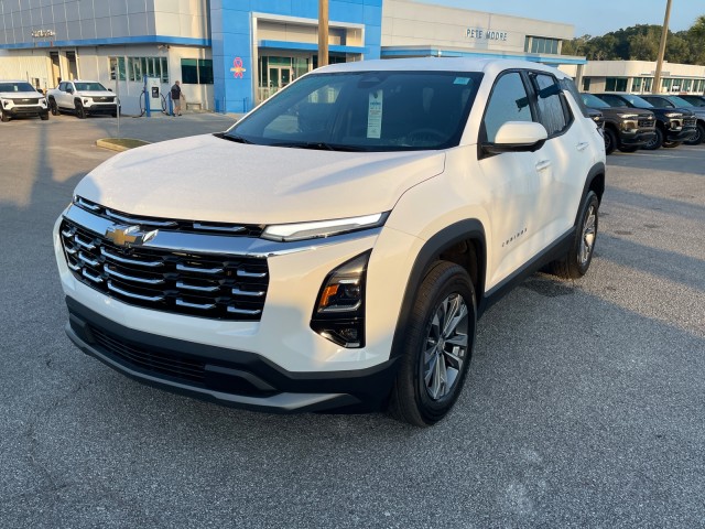 new 2025 Chevrolet Equinox car, priced at $31,080